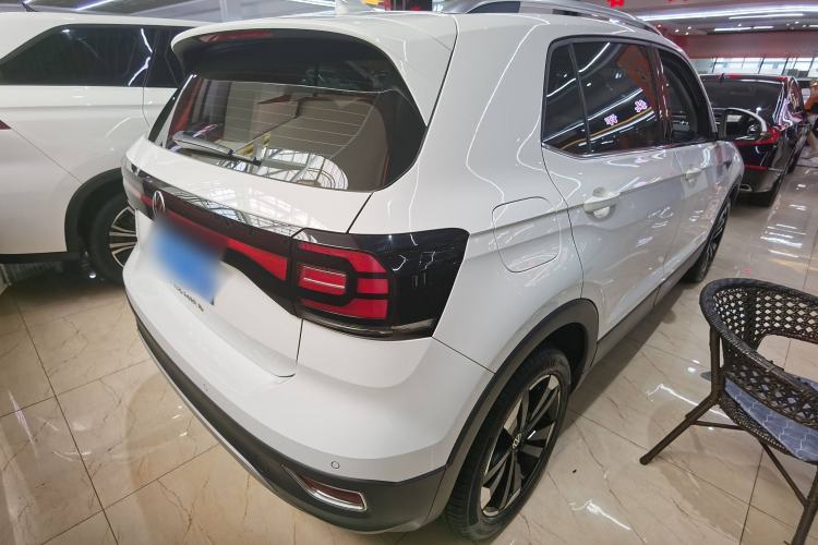 Used Volkswagen Tacqua 2020 1.5L Automatic Yue Exterior 4