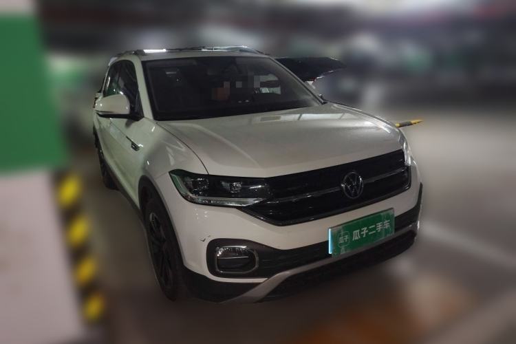 Used Volkswagen Tacqua 2020 1.5L Automatic Yue Front Right 45 Deg