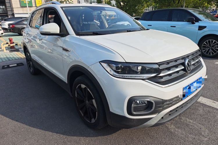 Used Volkswagen Tacqua 2020 1.5L Automatic Yue Front Right 45 Deg