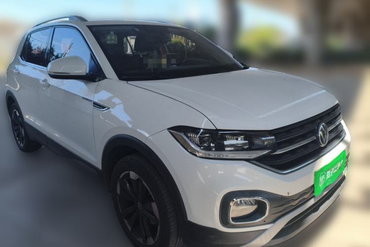 Used Volkswagen Tacqua 2020 1.5L Automatic Yue Front Right 45 Deg