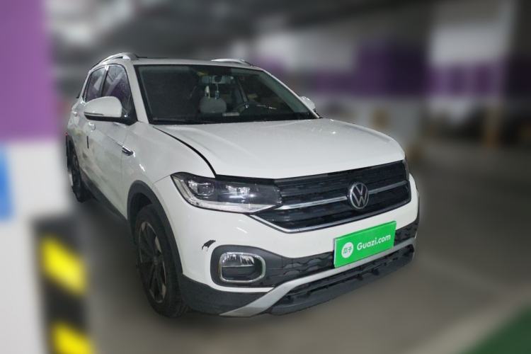 Used Volkswagen Tacqua 2020 1.5L Automatic Yue Front Right 45 Deg
