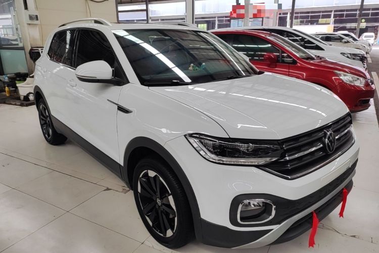 Used Volkswagen Tacqua 2020 1.5L Automatic Yue Front Right 45 Deg