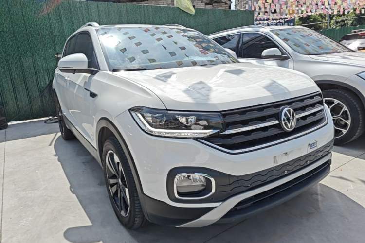 Used Volkswagen Tacqua 2020 1.5L Automatic Yue Front Right 45 Deg