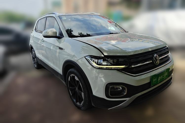 Used Volkswagen Tacqua 2020 1.5L Automatic Yue Front Right 45 Deg