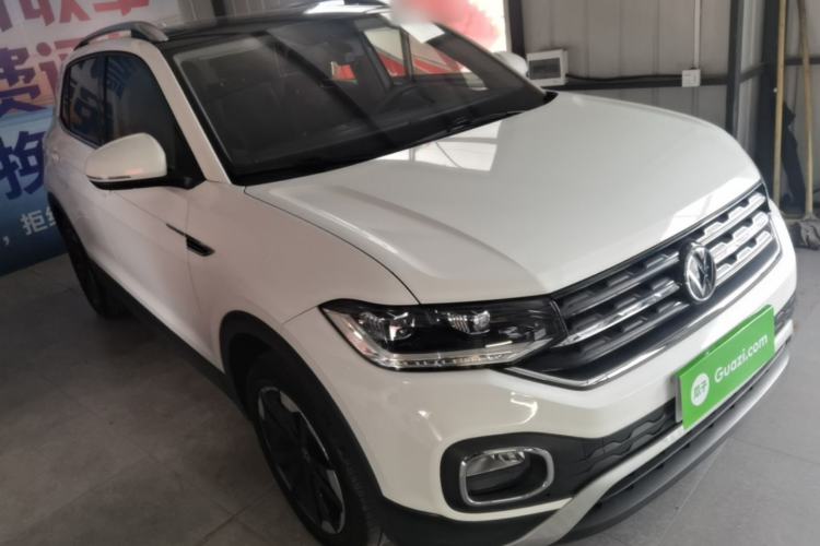 Used Volkswagen Tacqua 2020 1.5L Automatic Yue Front Right 45 Deg