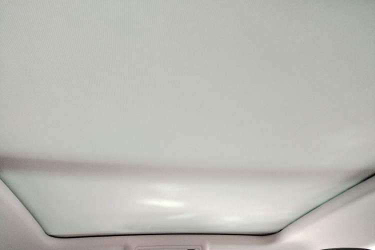 Used Volkswagen Tacqua 2020 1.5L Automatic Yue Headliner