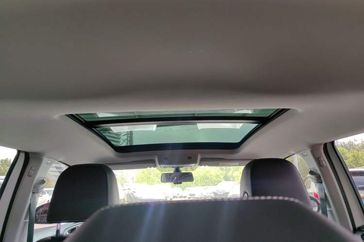 Used Volkswagen Tacqua 2020 1.5L Automatic Yue Headliner