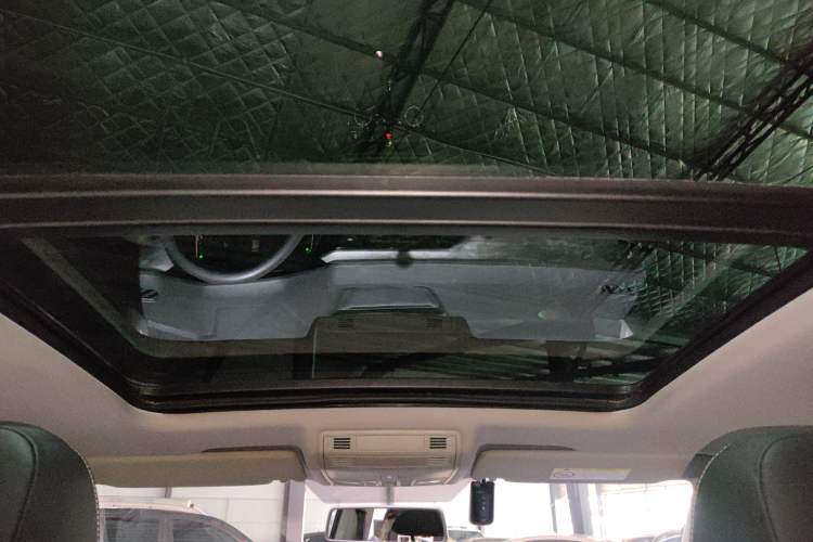 Used Volkswagen Tacqua 2020 1.5L Automatic Yue Headliner