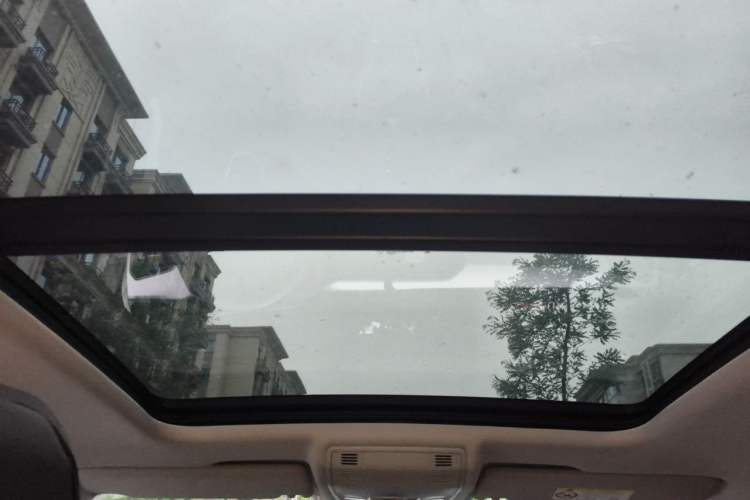 Used Volkswagen Tacqua 2020 1.5L Automatic Yue Headliner