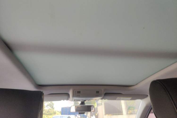 Used Volkswagen Tacqua 2020 1.5L Automatic Yue Headliner