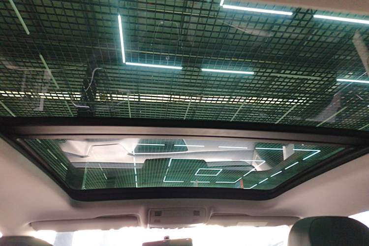 Used Volkswagen Tacqua 2020 1.5L Automatic Yue Headliner