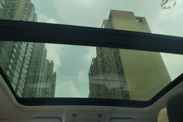 Used Volkswagen Tacqua 2020 1.5L Automatic Yue Headliner