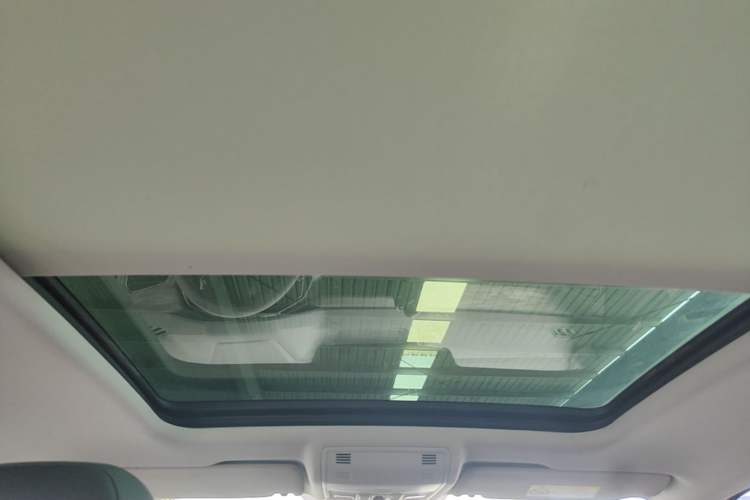 Used Volkswagen Tacqua 2020 1.5L Automatic Yue Headliner