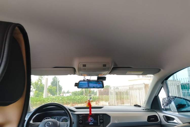 Used Volkswagen Tacqua 2020 1.5L Automatic Shang Headliner