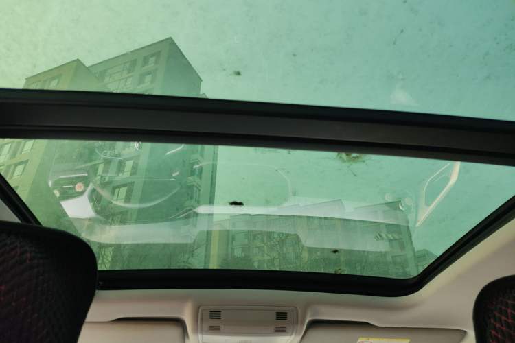 Used Volkswagen Tacqua 2020 1.5L Automatic Yue Headliner