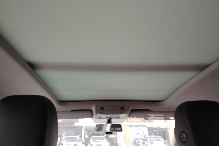 Used Volkswagen Tacqua 2020 1.5L Automatic Yue Headliner