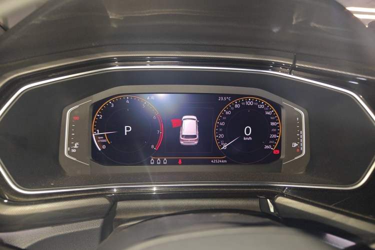 Used Volkswagen Tacqua 2020 1.5L Automatic Yue Instrument Cluster