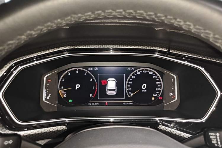 Used Volkswagen Tacqua 2020 1.5L Automatic R-Line Instrument Cluster
