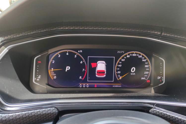 Used Volkswagen Tacqua 2020 1.5L Automatic R-Line Instrument Cluster