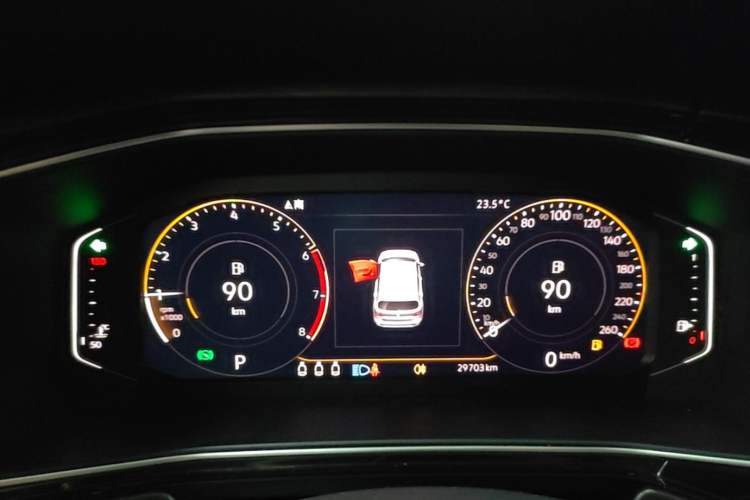 Used Volkswagen Tacqua 2020 1.5L Automatic Yue Instrument Cluster