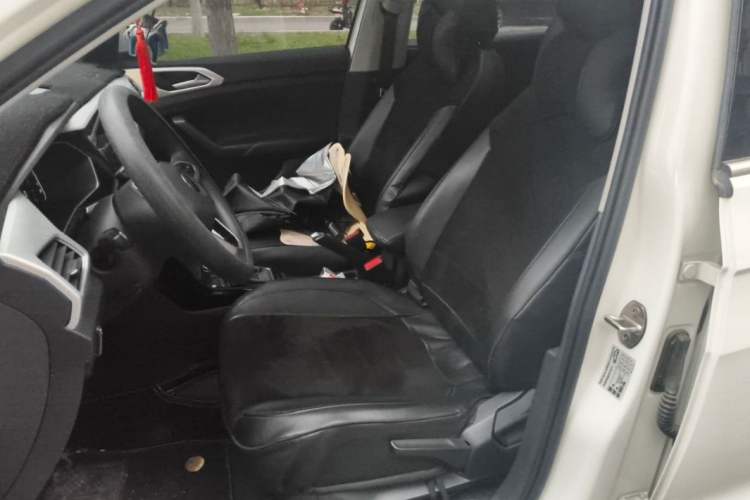 Used Volkswagen Tacqua 2020 1.5L Automatic Yue Interior 1