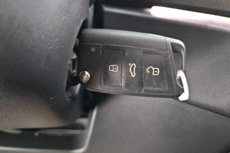 Used Volkswagen Tacqua 2020 1.5L Automatic Yue Interior 1