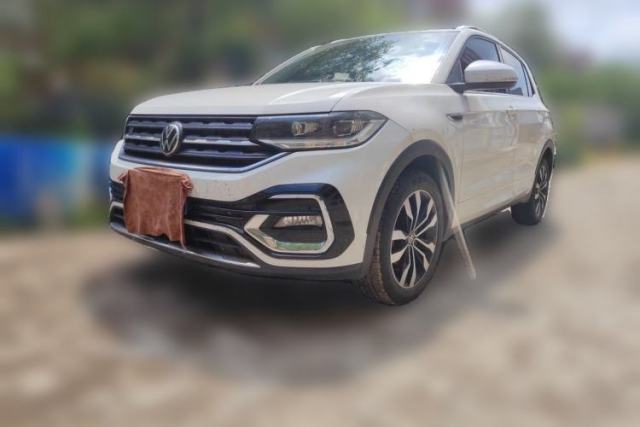 Used Volkswagen Tacqua 2020 1.5L Automatic R-Line