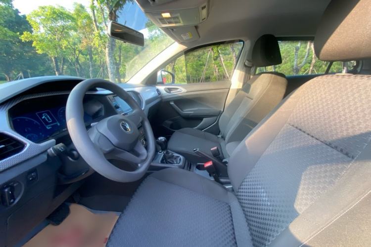 Used Volkswagen Tacqua 2020 1.5L Automatic Shang Left Front Seat