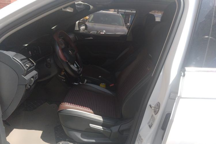 Used Volkswagen Tacqua 2020 1.5L Automatic Yue Left Front Seat