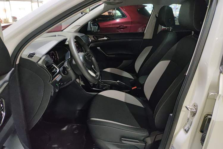 Used Volkswagen Tacqua 2020 1.5L Automatic Yue Left Front Seat