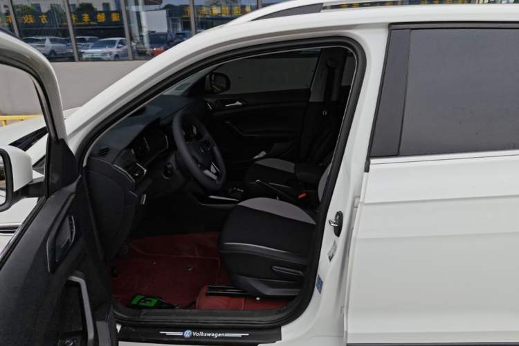 Used Volkswagen Tacqua 2020 1.5L Automatic Yue Left Front Seat