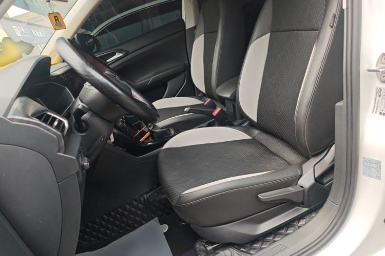 Used Volkswagen Tacqua 2020 1.5L Automatic Yue Left Front Seat