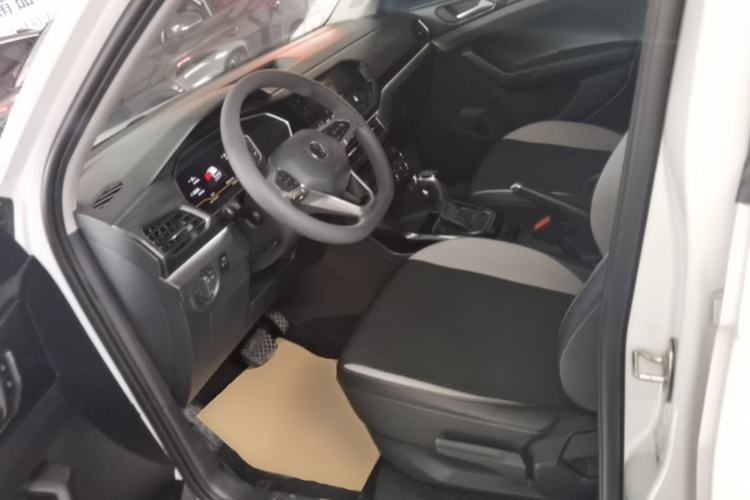 Used Volkswagen Tacqua 2020 1.5L Automatic Yue Left Front Seat