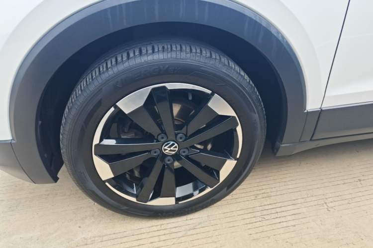 Used Volkswagen Tacqua 2020 1.5L Automatic Yue Left Front Wheel Hub