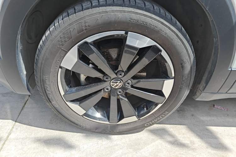 Used Volkswagen Tacqua 2020 1.5L Automatic Yue Left Front Wheel Hub