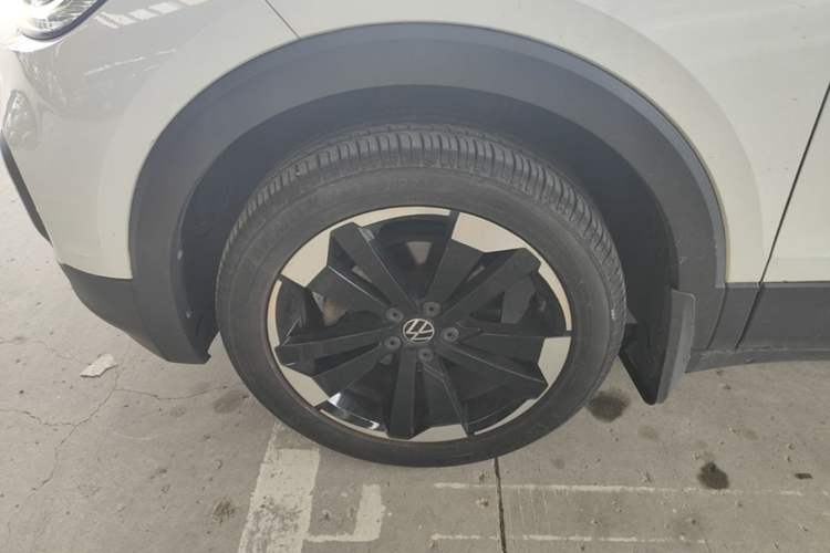 Used Volkswagen Tacqua 2020 1.5L Automatic Yue Left Front Wheel Hub