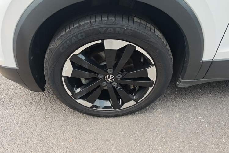 Used Volkswagen Tacqua 2020 1.5L Automatic Yue Left Front Wheel Hub