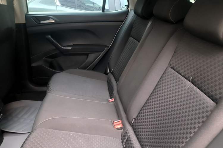 Used Volkswagen Tacqua 2020 1.5L Automatic Shang Left Rear Seat
