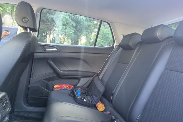 Used Volkswagen Tacqua 2020 280TSI DSG R-Line Left Rear Seat