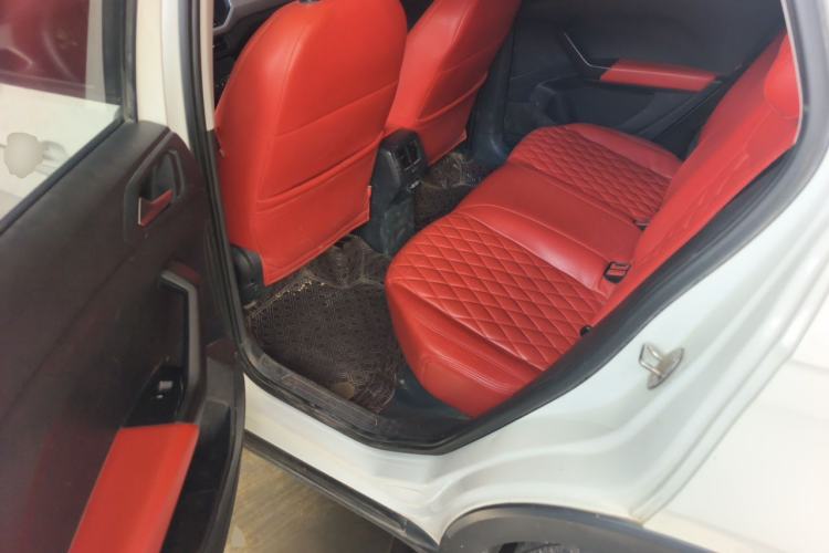 Used Volkswagen Tacqua 2020 1.5L Automatic Shang Left Rear Seat