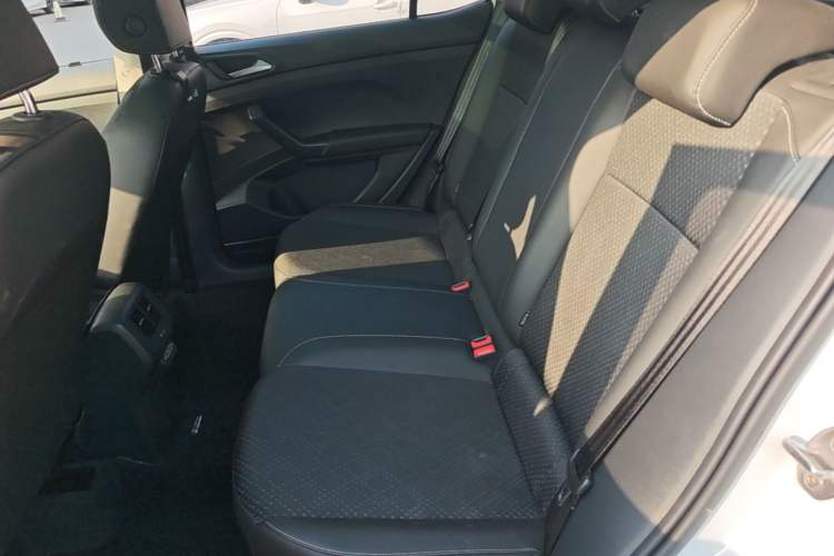 Used Volkswagen Tacqua 2020 1.5L Automatic Yue Left Rear Seat