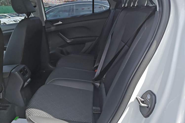 Used Volkswagen Tacqua 2020 1.5L Automatic Yue Left Rear Seat