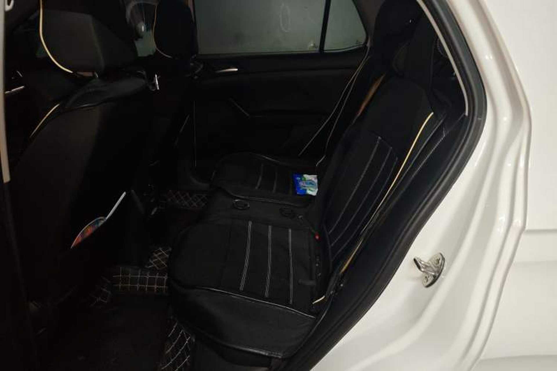 Used Volkswagen Tacqua 2020 1.5L Automatic Yue Left Rear Seat