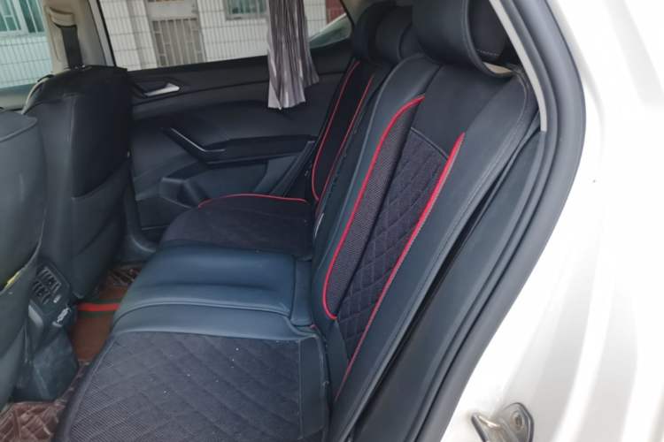 Used Volkswagen Tacqua 2020 1.5L Automatic Shang Left Rear Seat