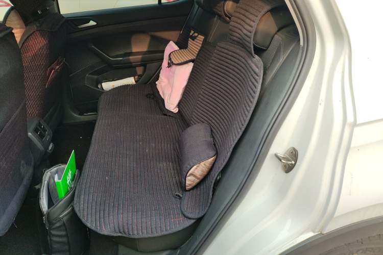 Used Volkswagen Tacqua 2020 1.5L Automatic Yue Left Rear Seat