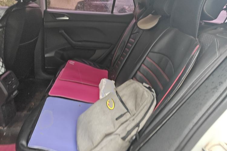 Used Volkswagen Tacqua 2020 1.5L Automatic Yue Left Rear Seat