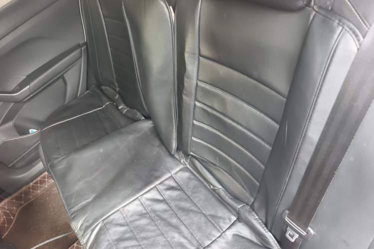Used Volkswagen Tacqua 2020 1.5L Automatic Yue Left Rear Seat