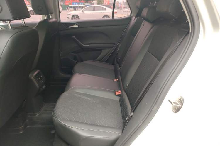 Used Volkswagen Tacqua 2020 1.5L Automatic Yue Left Rear Seat