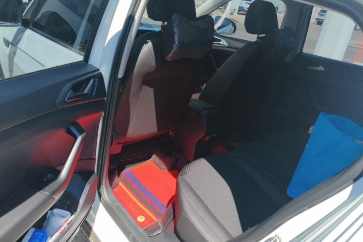 Used Volkswagen Tacqua 2020 1.5L Automatic Yue Left Rear Seat