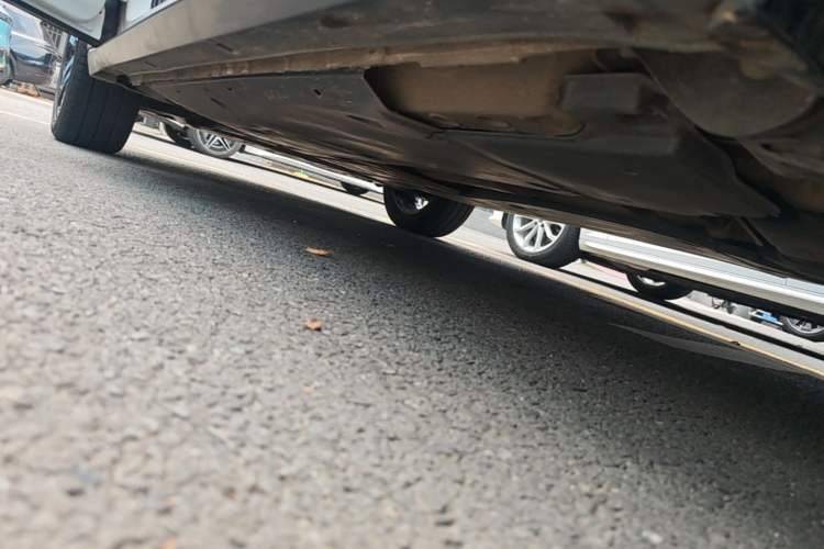 Used Volkswagen Tacqua 2020 1.5L Automatic Yue Left Side Sill